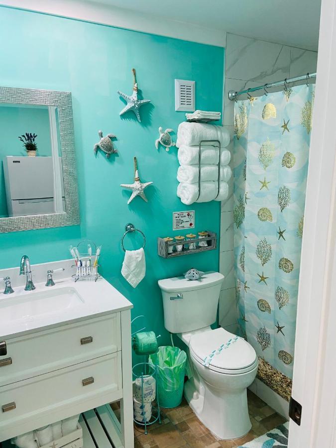 Beautiful And Comfortable Rom Apt # 2 Tampa Esterno foto